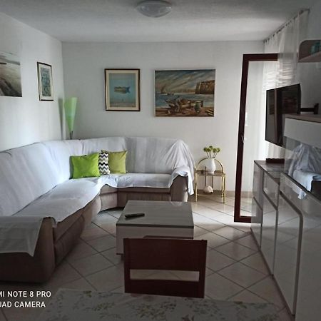 Apartman Robertino 1966 Makarska Exterior foto