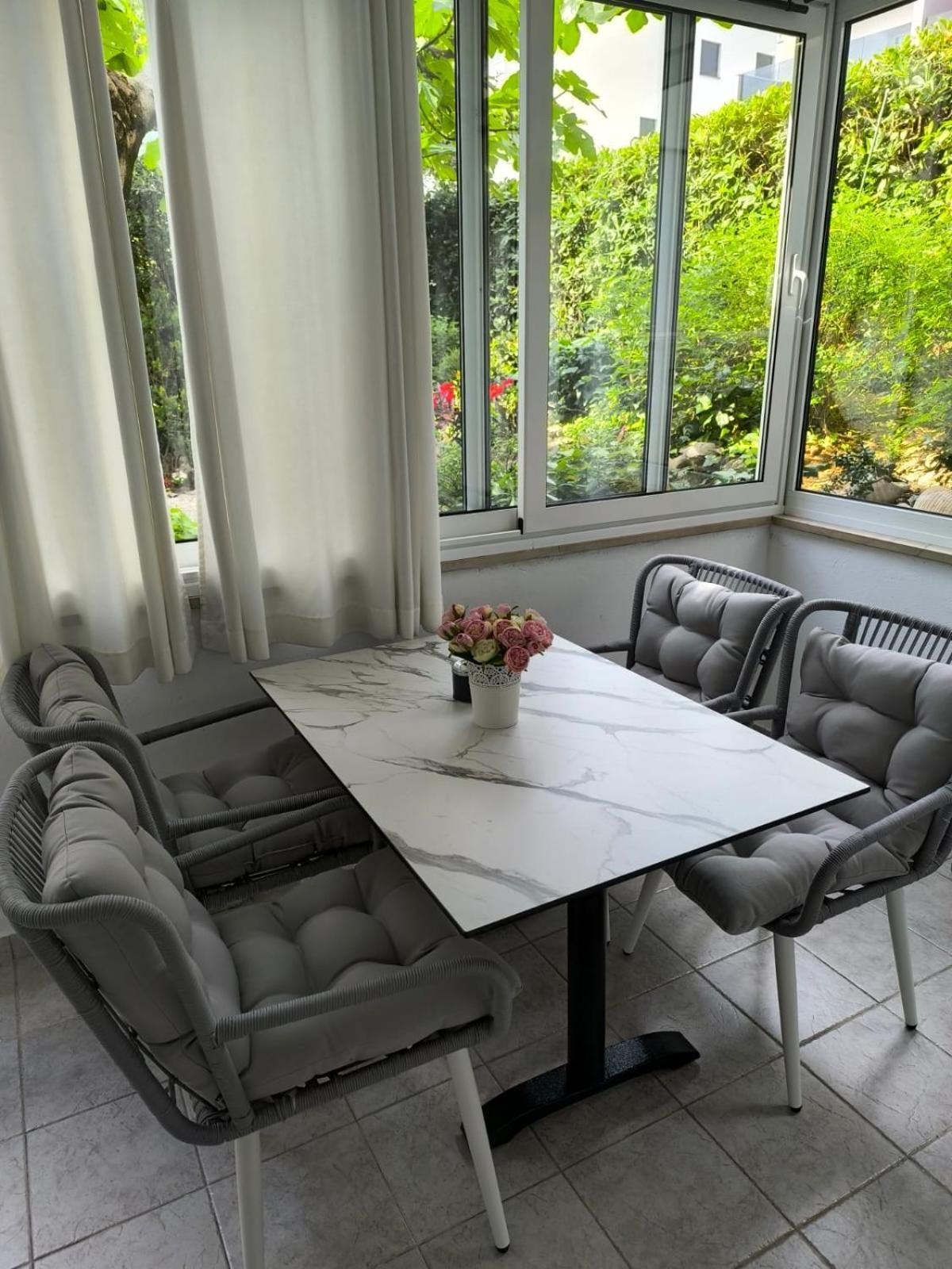 Apartman Robertino 1966 Makarska Exterior foto